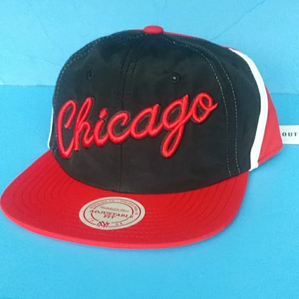 BRAND NEW URBAN OUTFITTERS ACTIVE HAT
